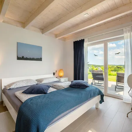 Holiday home Waldwasserhaus